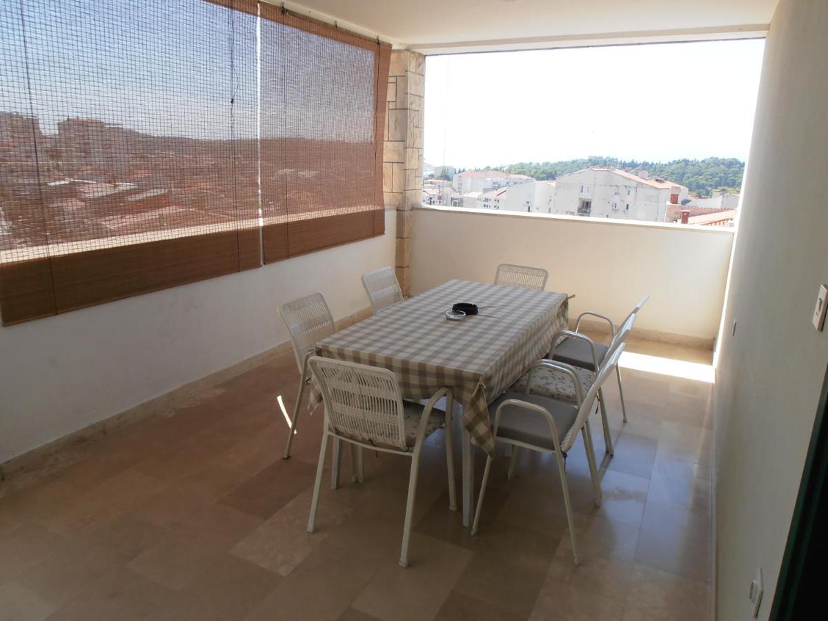 Apartment Villa Bešker Makarska Exterior foto